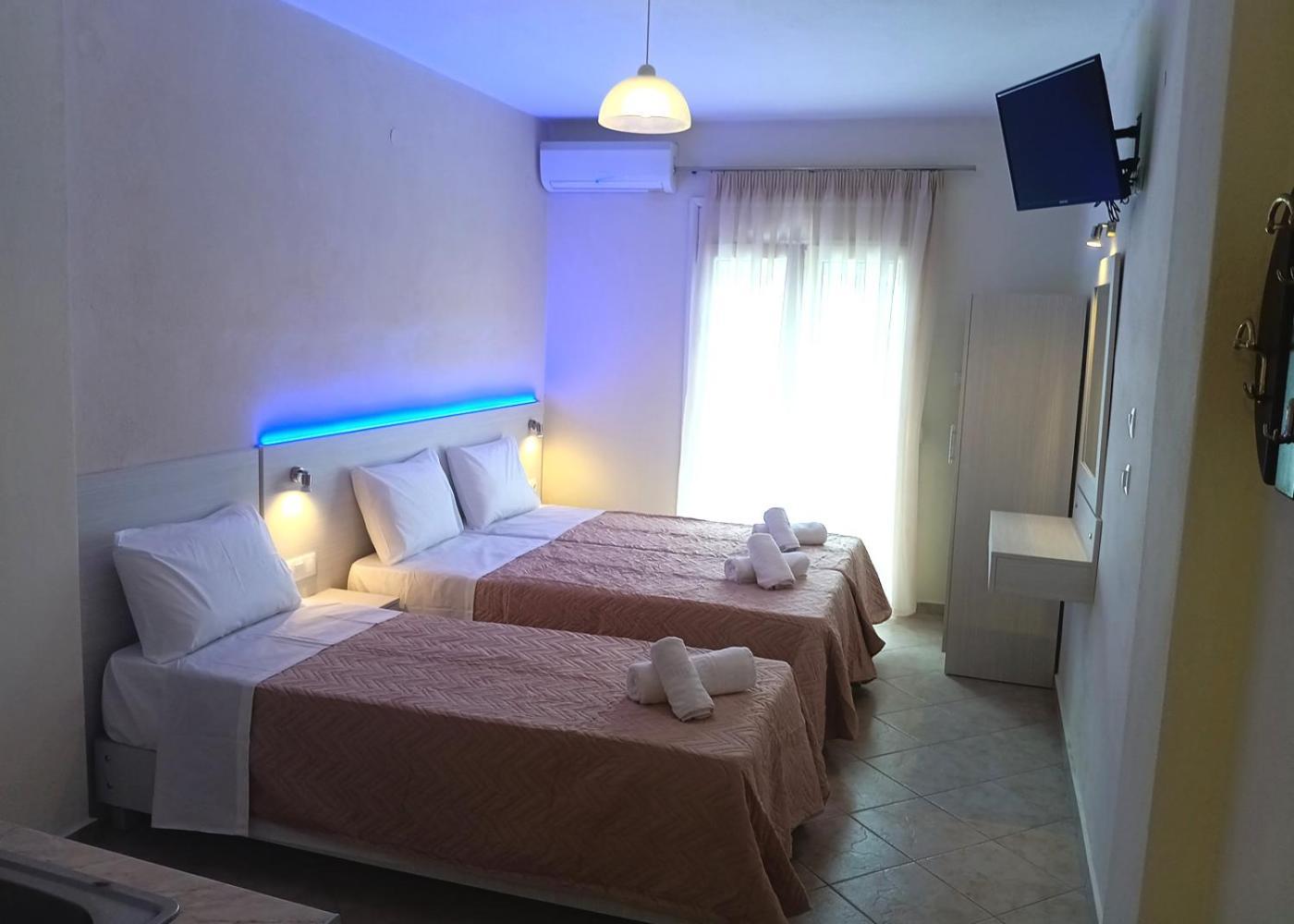 Oasis Blue Inn Leptokarya  Exterior photo